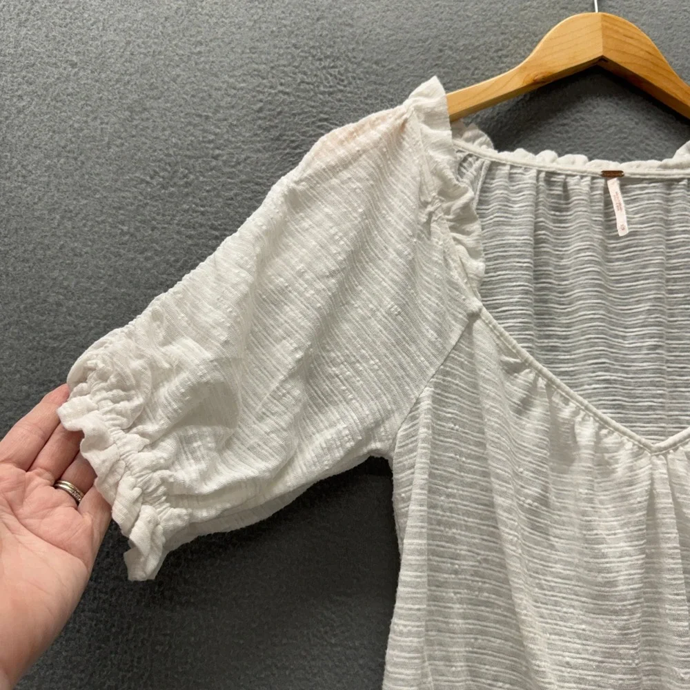 Free People Dorothy Top Womens Medium Ruffle Neck Puff Sleeve White Peasant Boho